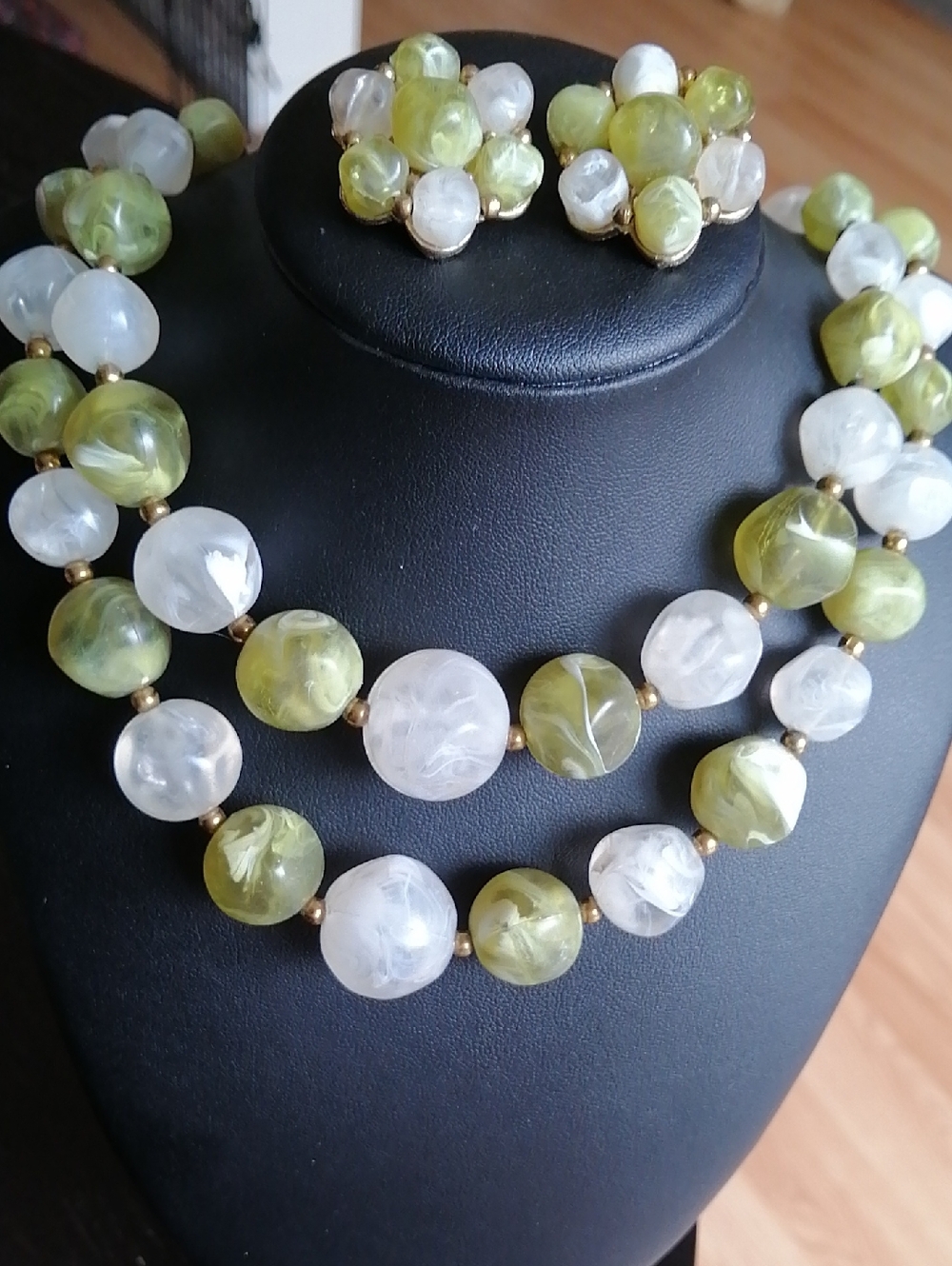 Kramer 50s Vintage "Fruit Salad" Necklace And Clip On Earrings Set